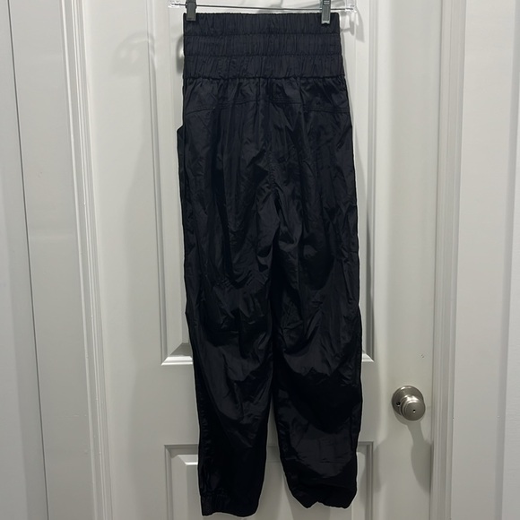 Free People FP Movement The Way Home Womens Jogger Pants Black Sz XS - Picture 8 of 8